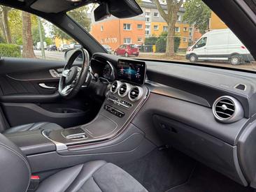 Mercedes GLC 300 De — photo 30