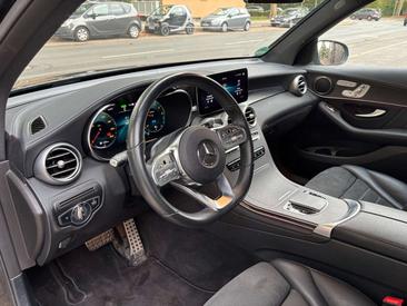 Mercedes GLC 300 De — photo 35