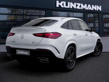 Mercedes GLE 300 Night Edition — photo 3