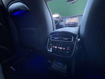 Mercedes EQE 350 — photo 14