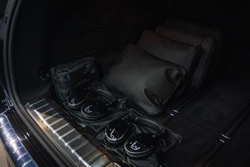 Mercedes GLS — photo 15