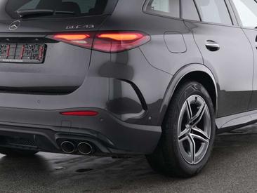 Mercedes GLC 43 AMG 43 Night Edition — photo 4