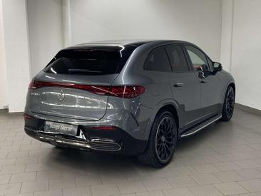 Mercedes EQE 53 — photo 16
