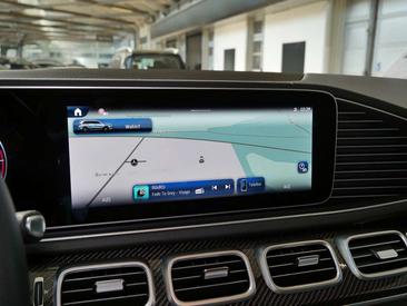 Mercedes GLS 350 Night Edition — photo 17