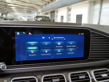 Mercedes GLS 350 Night Edition — photo 18