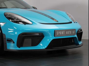 Porsche 718 Cayman GT4 — photo 6