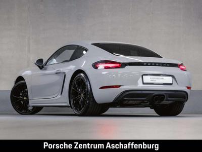 Porsche 718 Cayman