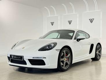 Porsche 718 Cayman — photo 9