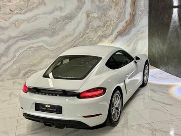 Porsche 718 Cayman — photo 13