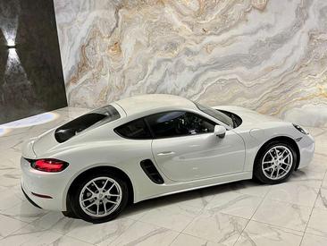 Porsche 718 Cayman — photo 15