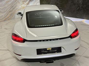 Porsche 718 Cayman — photo 16