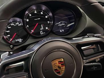 Porsche 718 Cayman — photo 29