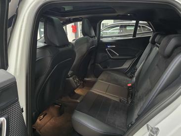 BMW X2 SDrive18d — photo 12