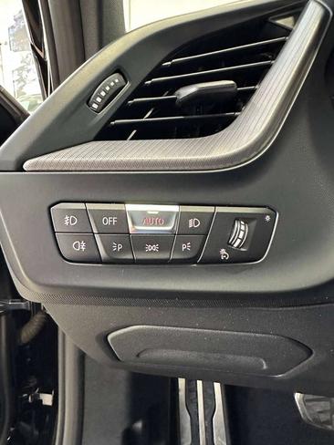 BMW Série 1 Berline 118d — photo 27