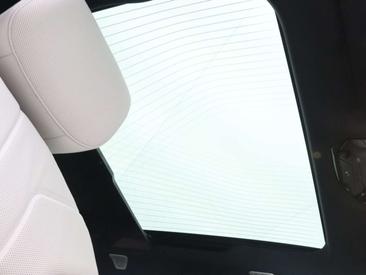 BMW Série 7 Berline M760e XDrive 2026 Noir — photo 25