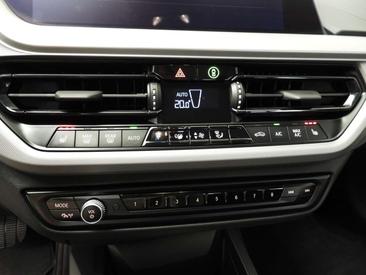 BMW Série 1 118i — photo 11