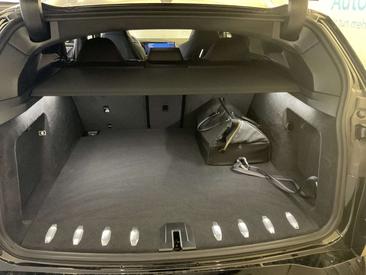 BMW XM 50e — photo 6