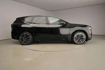 BMW iX3 50 XDrive — photo 3