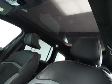 BMW iX3 50 XDrive — photo 23