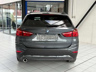 BMW X1 SDrive18i — photo 3