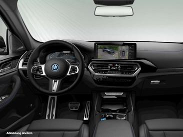 BMW iX3 — photo 3
