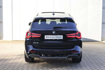 BMW iX3 — photo 5