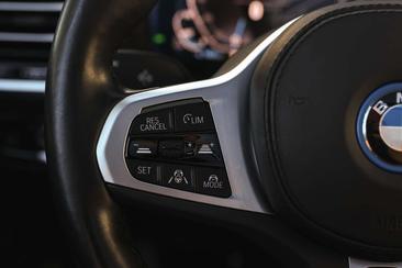 BMW iX3 — photo 15