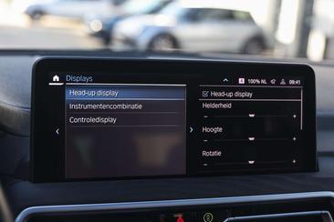 BMW iX3 — photo 28