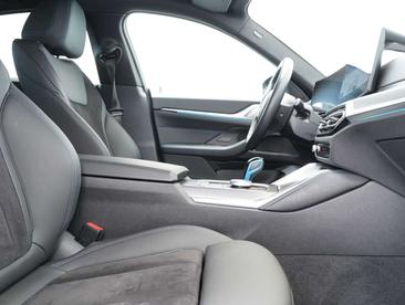 BMW I4 Gran Coupé EDrive40 — photo 14