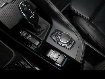 BMW X2 SDrive20i — photo 12