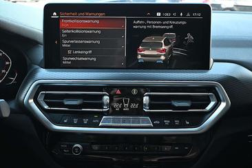 BMW iX3 — photo 13
