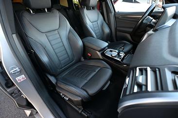 BMW iX3 — photo 20