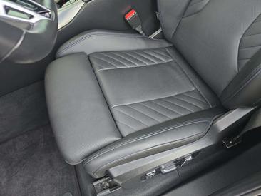 BMW X3 XDrive20i — photo 13