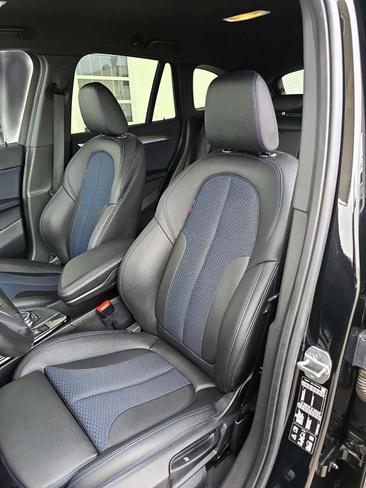 BMW X1 SDrive18e — photo 11