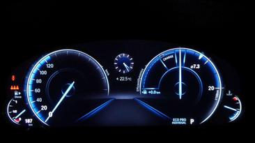 BMW X4 XLine XDrive25d — photo 28