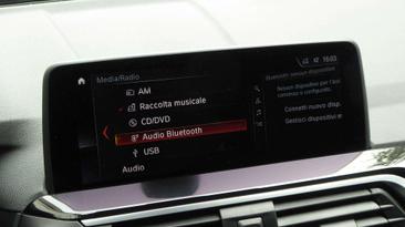 BMW X4 XLine XDrive25d — photo 31