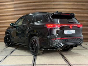 Volkswagen Tayron EHybrid 272 — photo 11