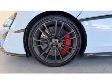 McLaren 570S — photo 5
