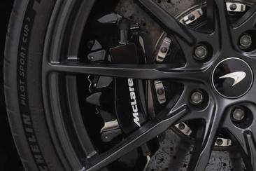 McLaren 600LT — photo 29