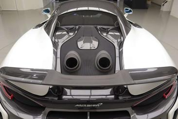 McLaren 600LT — photo 35