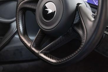 McLaren 720S — photo 12