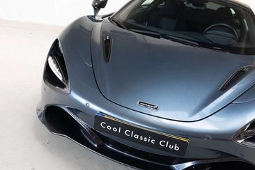 McLaren 720S — photo 28