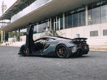 McLaren 600LT — photo 11