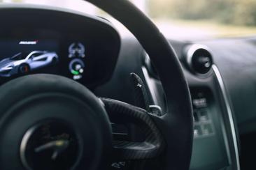 McLaren 600LT — photo 18