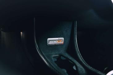 McLaren 600LT — photo 23