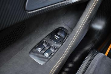 McLaren 600LT Spider — photo 38