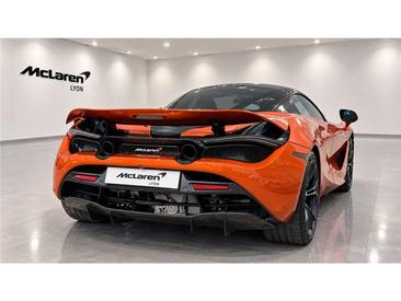 McLaren 720S — photo 4