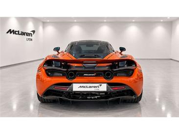 McLaren 720S — photo 5