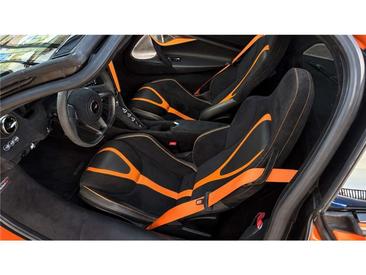 McLaren 720S — photo 9