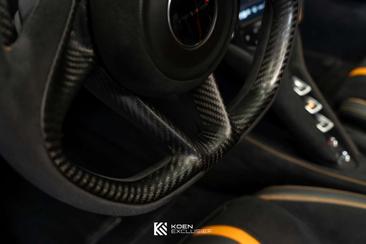 McLaren 720S — photo 33